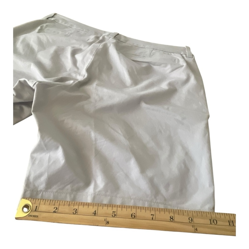 J. Crew White Bermuda Shorts Classic Lightweight Design - Picture 6 of 7